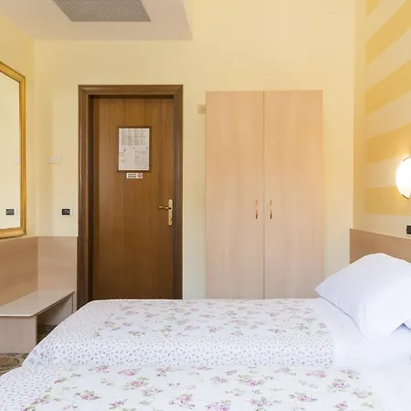 Trento 2* Vérone