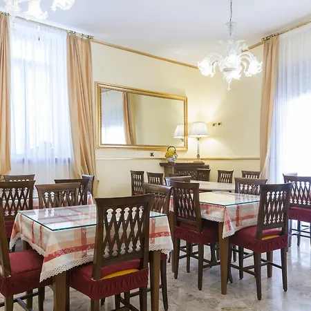 Hotel Trento 2*